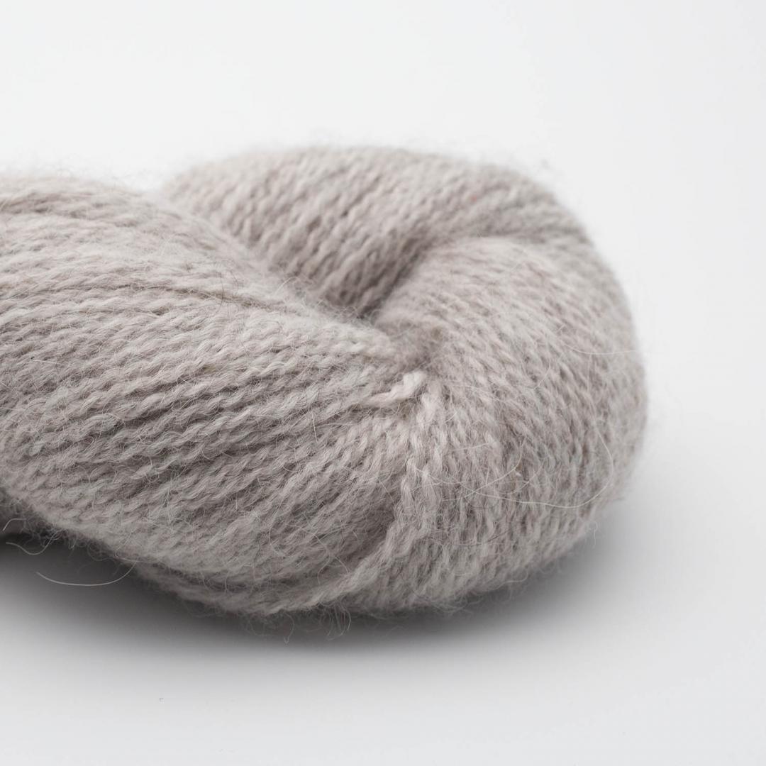 Babyalpaca — Silver (undyed) (101)