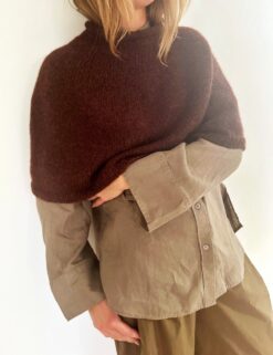 Plain Yoke Poncho — garnpakke