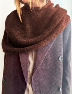 Plain Yoke Poncho — garnpakke