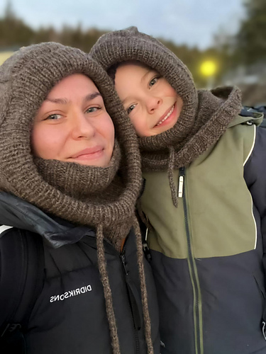 Whistler Hood Junior — strikkekit