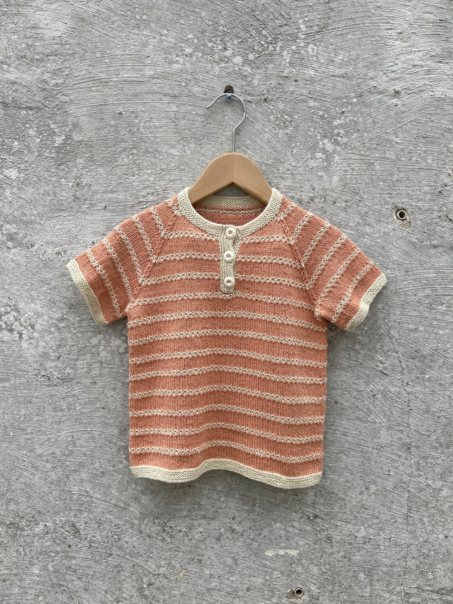 Kajas T-shirt — strikkekit, Økologisk Pimabomuld