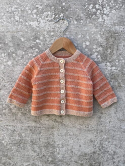 Kajas Cardigan — strikkekit, Økologisk Pimabomuld