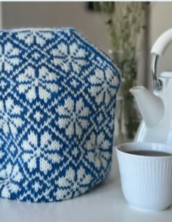 Margrethe Tea Cozy - garnpakke, Fivel - Billede 4