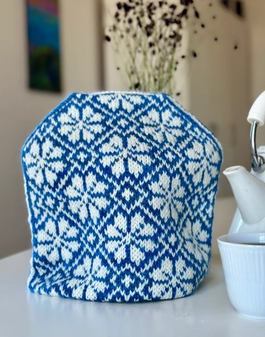Margrethe Tea Cozy - garnpakke, Fivel - Billede 3