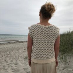 Sommer Vibe Top med kontraststribe — strikkekit, Økologisk Pimabomuld - Billede 2