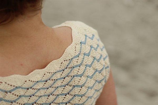Sommer Vibe Top med kontraststribe — strikkekit, Økologisk Pimabomuld - Billede 8