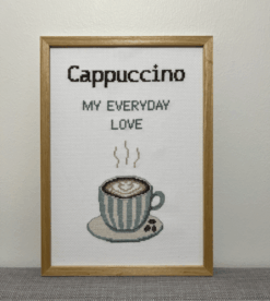 Cappuccino – broderikit fra Pomp Stitch