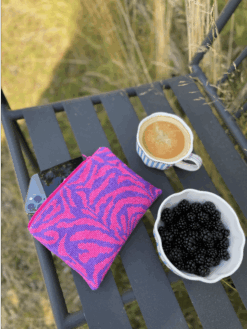 My Little Zebra 2022-5 – broderikit fra Pomp Stitch