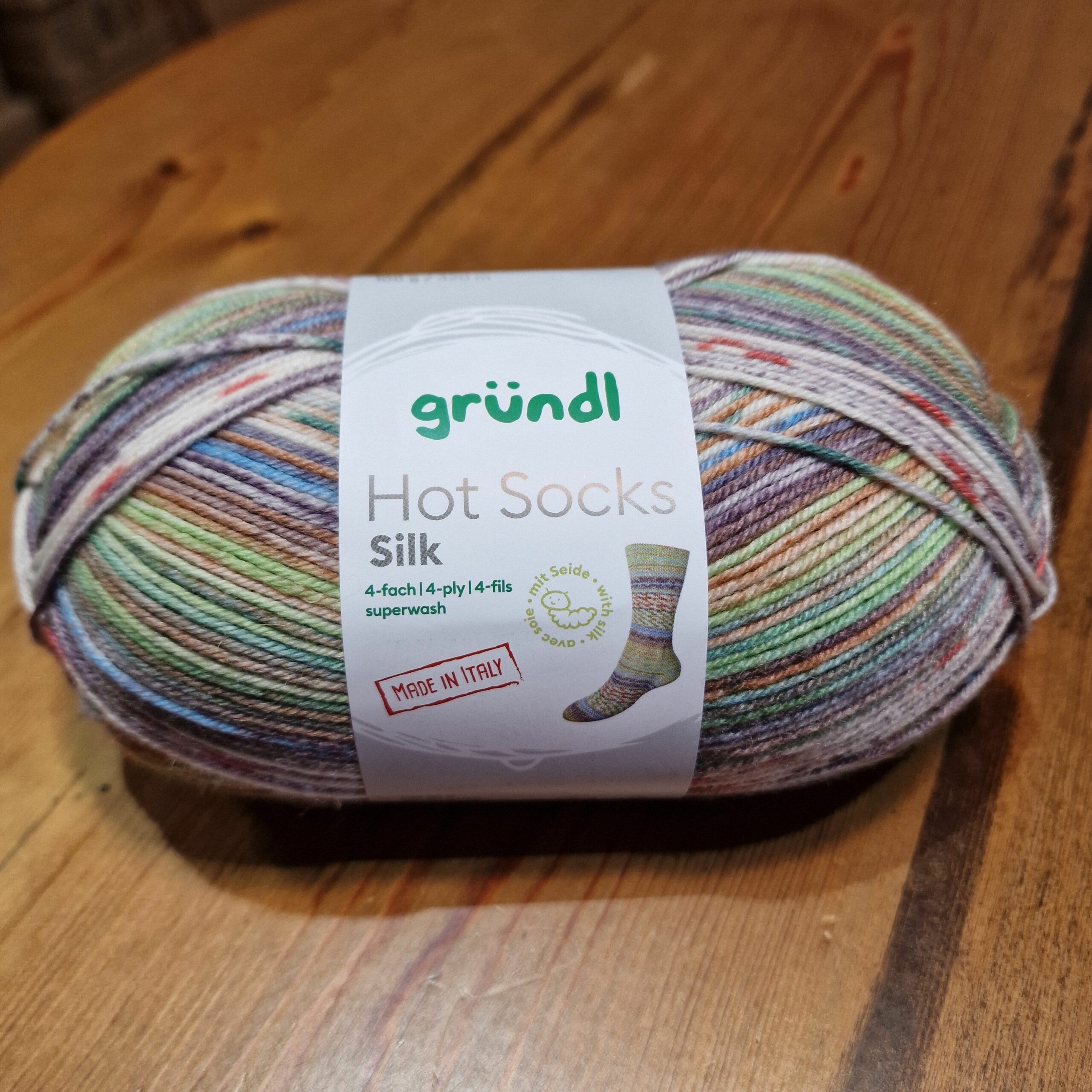 Hot Socks Silk 05