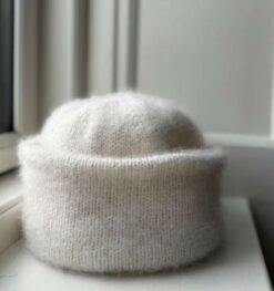 Alternative view of Brushed Loop Hat — strikkekit